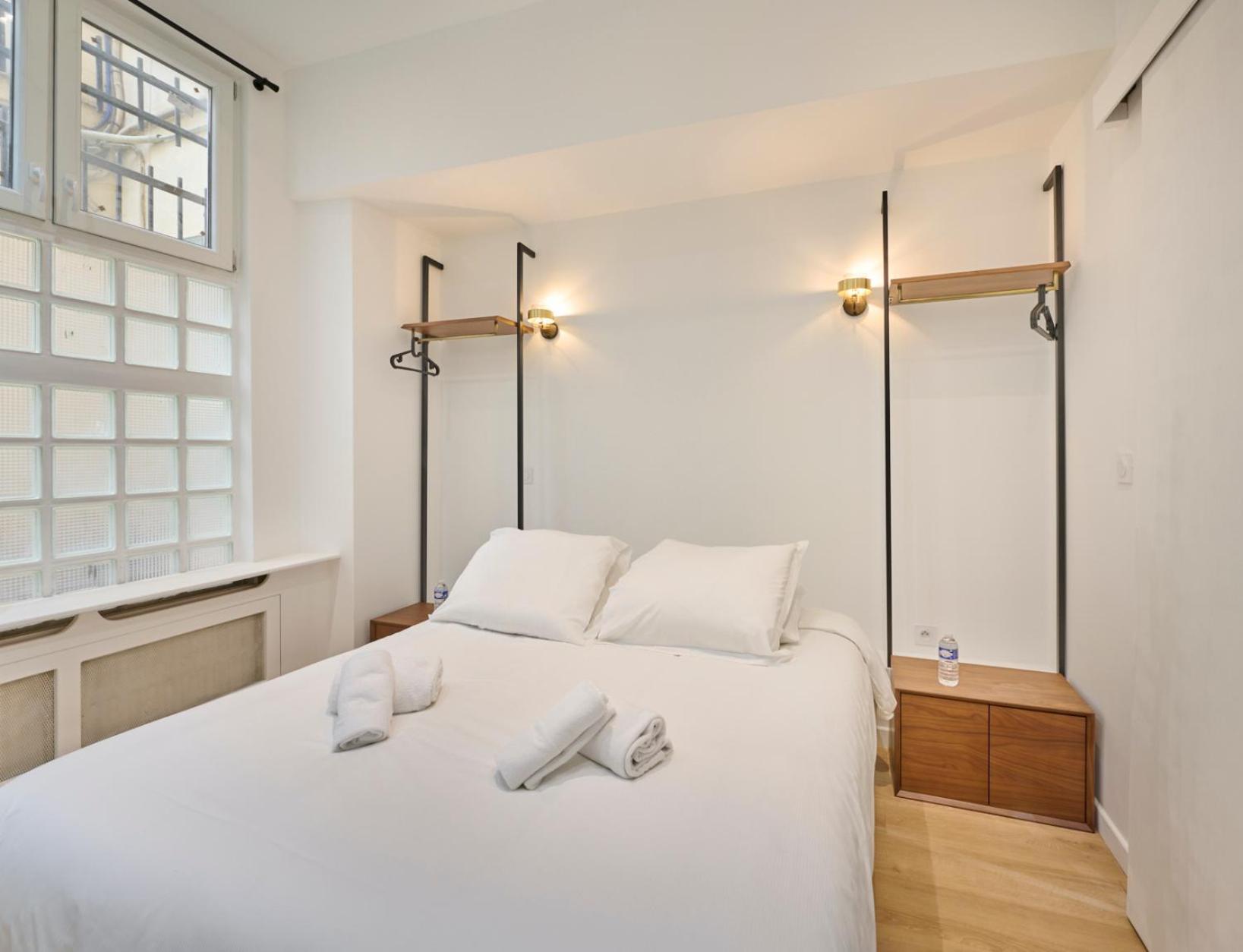 Marais - Modern Apartment Париж Екстериор снимка
